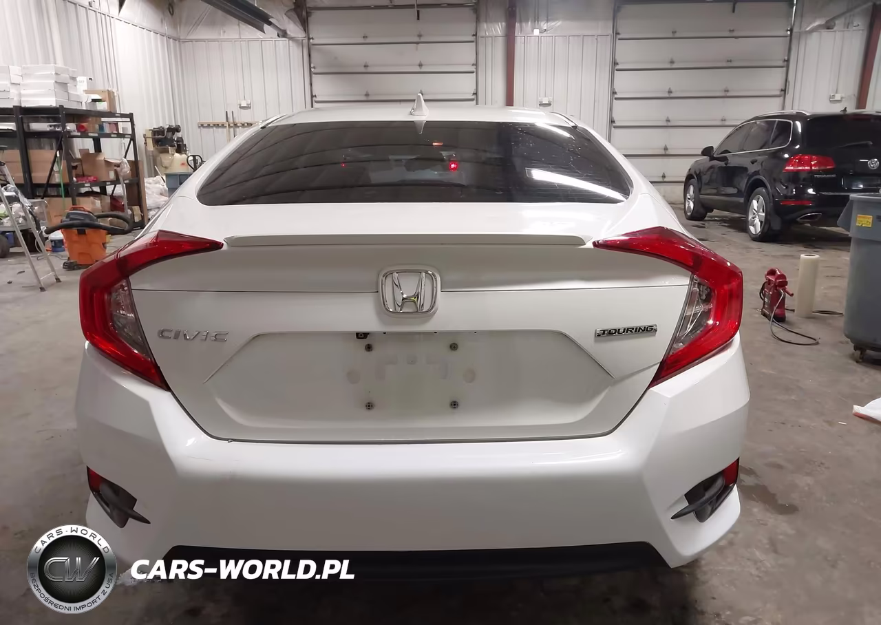 2017 Honda Civic Touring VIN:19XFC1F99HE000398 - 16