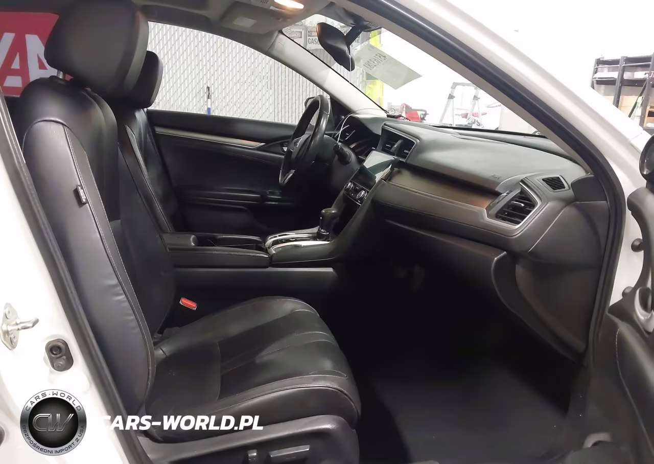2017 Honda Civic Touring VIN:19XFC1F99HE000398 - 5