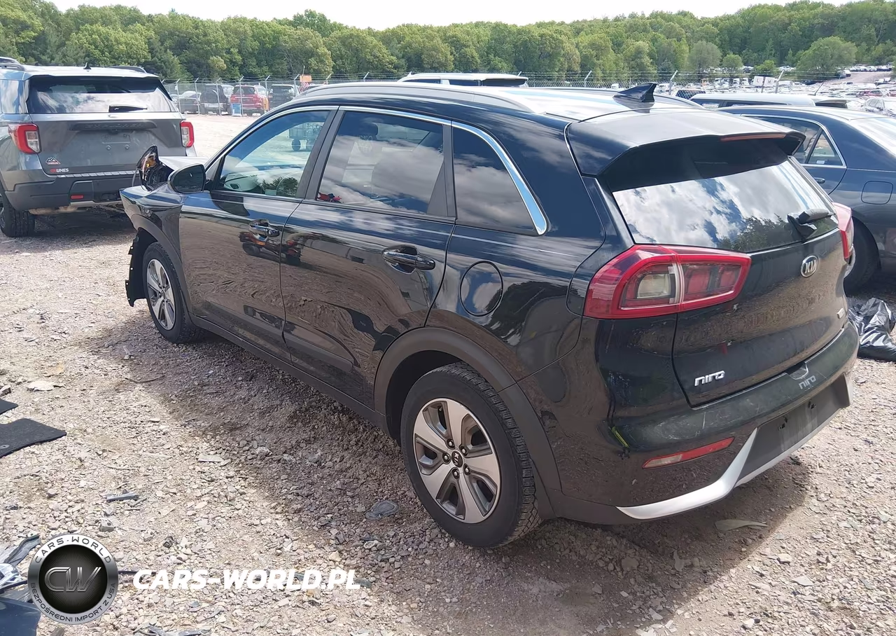 2019 Kia Niro Lx VIN:KNDCB3LC5K5240388 - 3