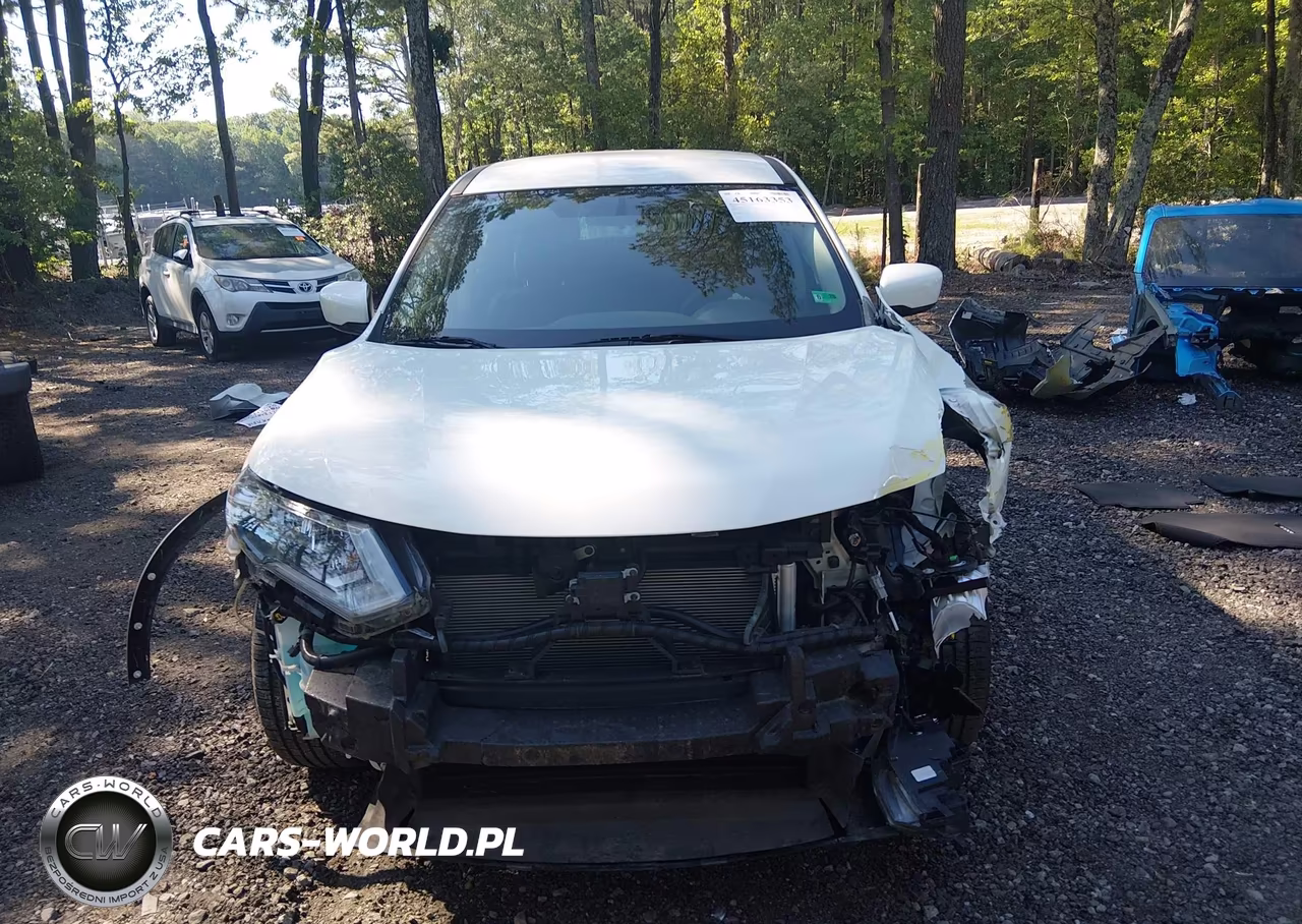 2018 Nissan Rogue S VIN:5N1AT2MT8JC714160 - 13