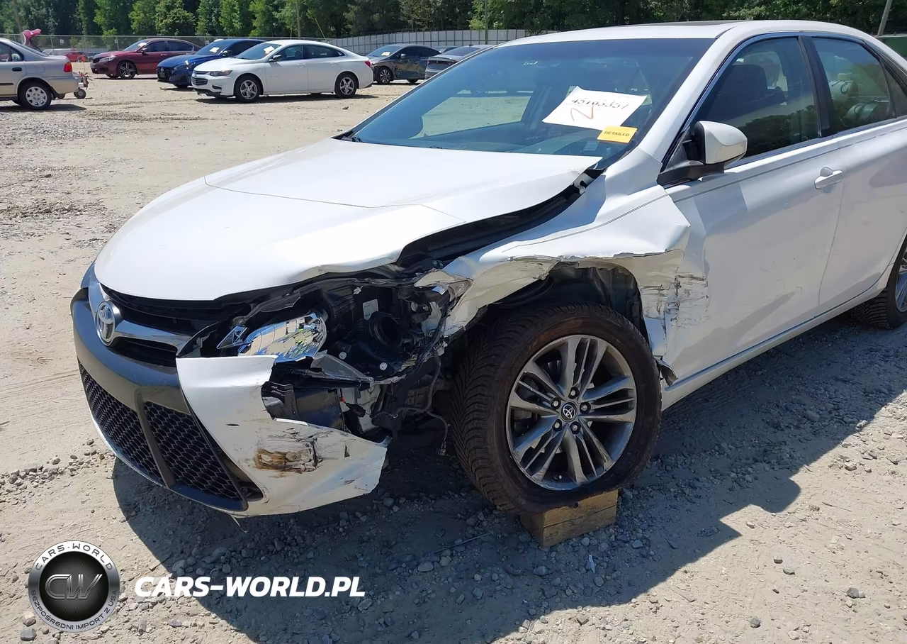 2015 Toyota Camry Se VIN:4T1BF1FK4FU027365 - 6