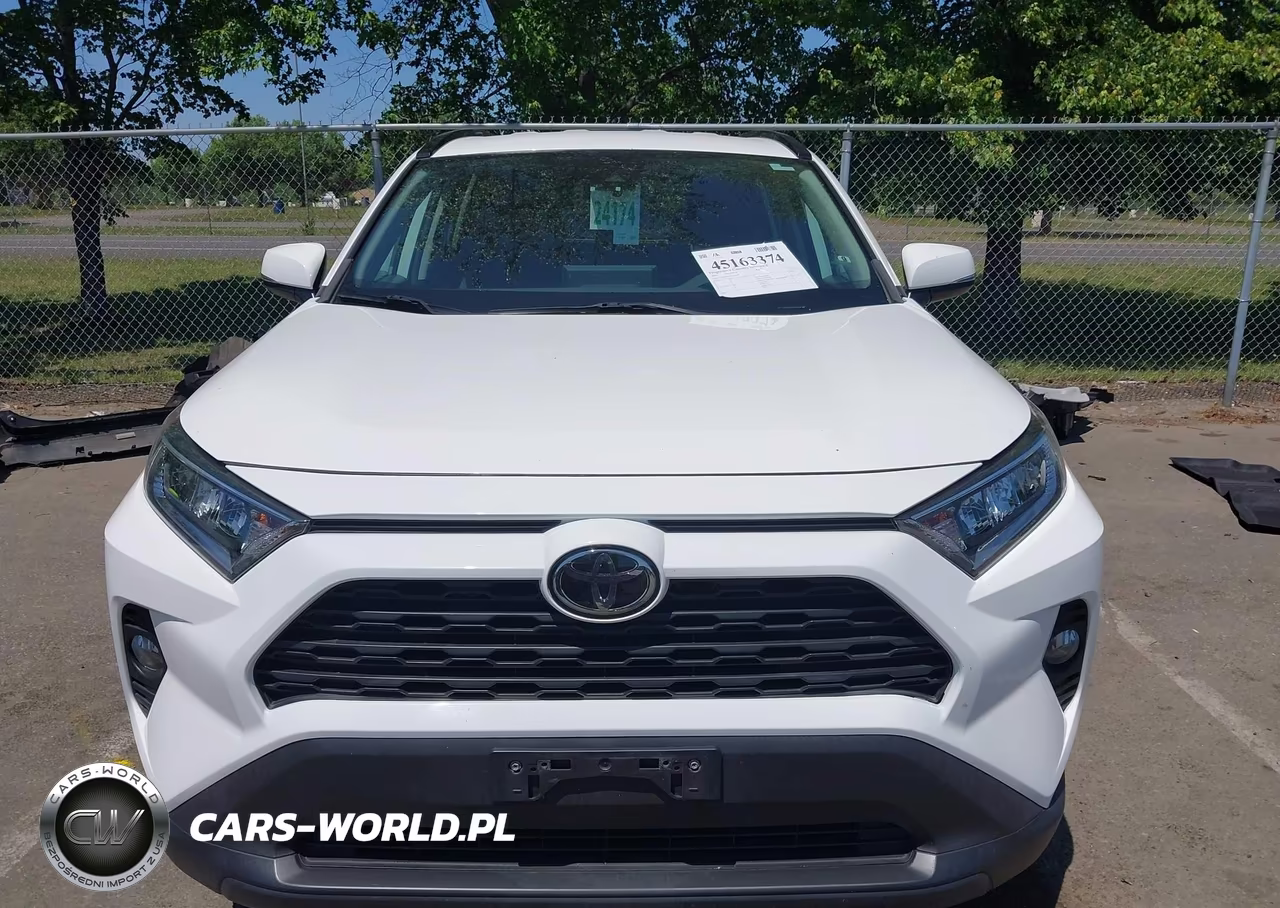 2020 Toyota Rav4 Xle VIN:2T3P1RFV4LC135938 - 12