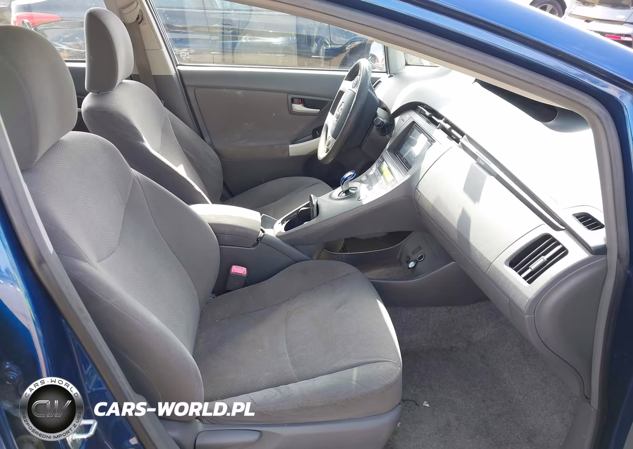2011 Toyota Prius Two VIN:JTDKN3DU2B0250500 - 5