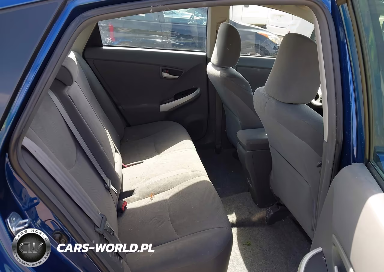 2011 Toyota Prius Two VIN:JTDKN3DU2B0250500 - 8