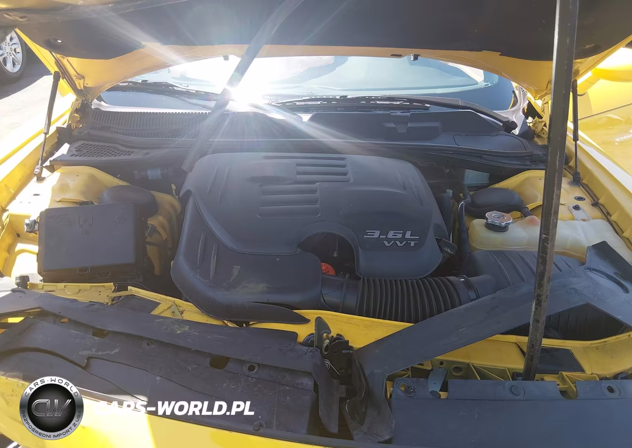 2018 Dodge Challenger Sxt VIN:2C3CDZAG3JH232868 - 10