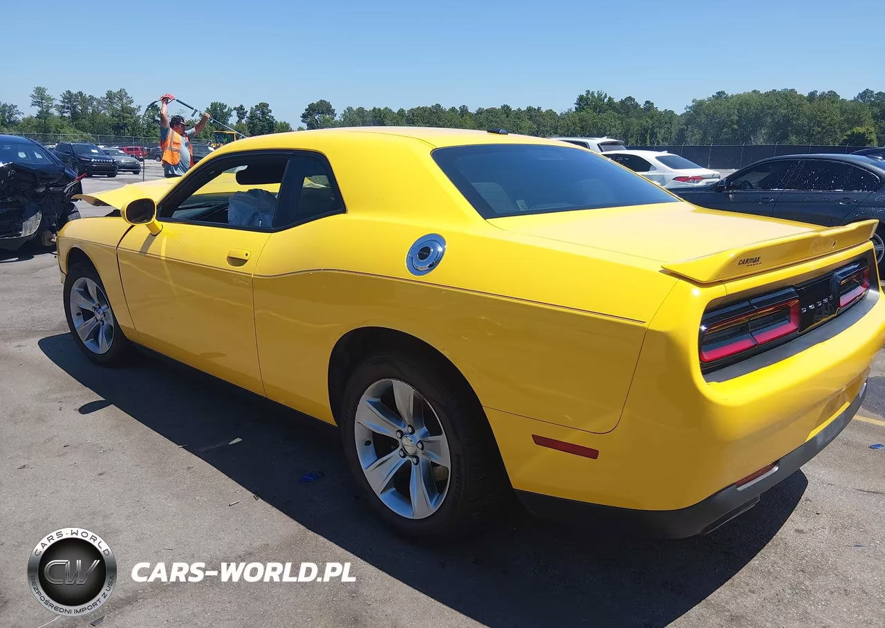 2018 Dodge Challenger Sxt VIN:2C3CDZAG3JH232868 - 3