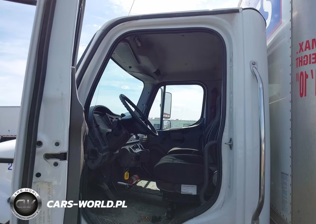 2015 Freightliner M2 106 Medium Duty VIN:1FVACWDU2FHGJ9325 - 6