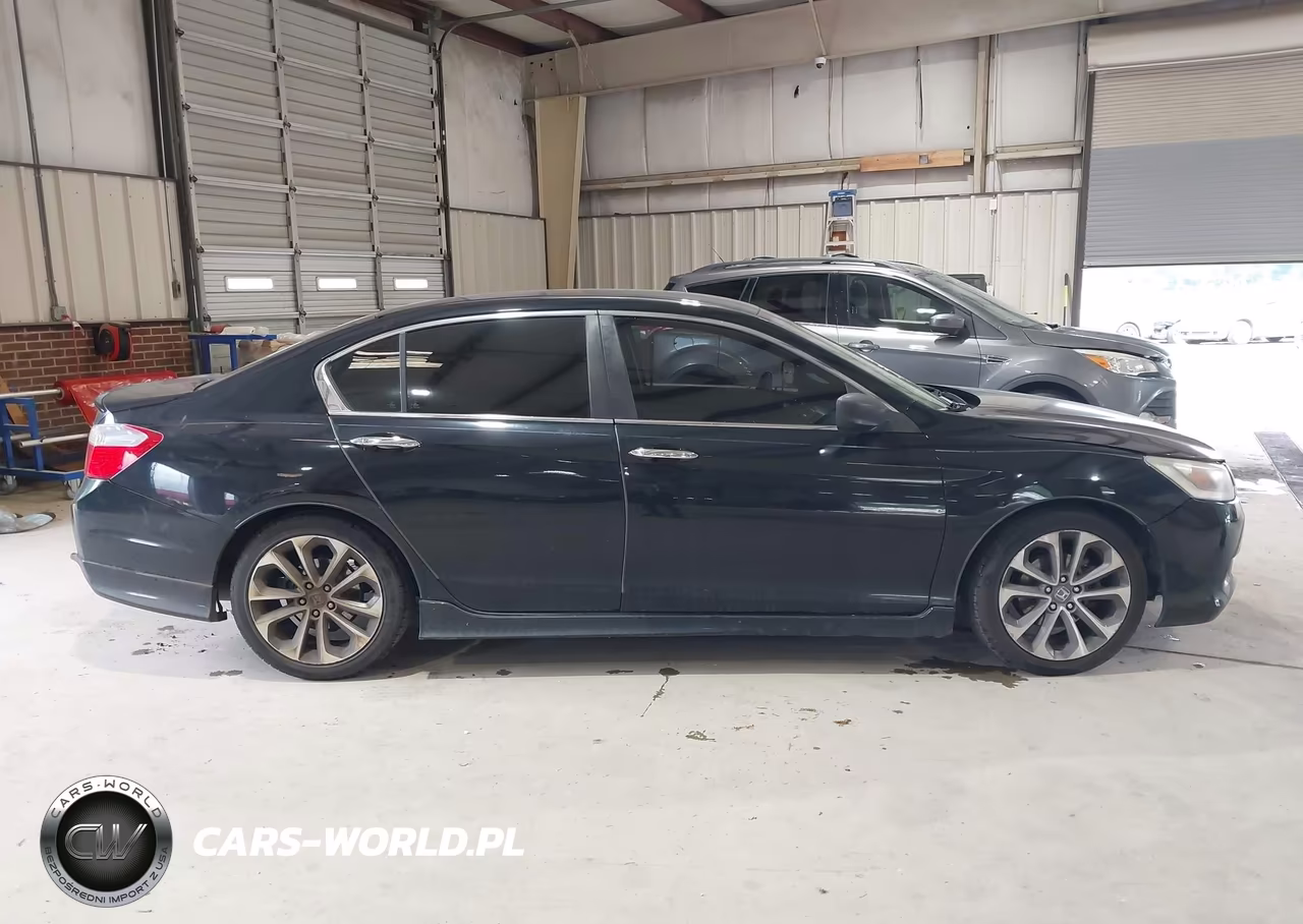 2013 Honda Accord Sport VIN:1HGCR2F54DA248562 - 13