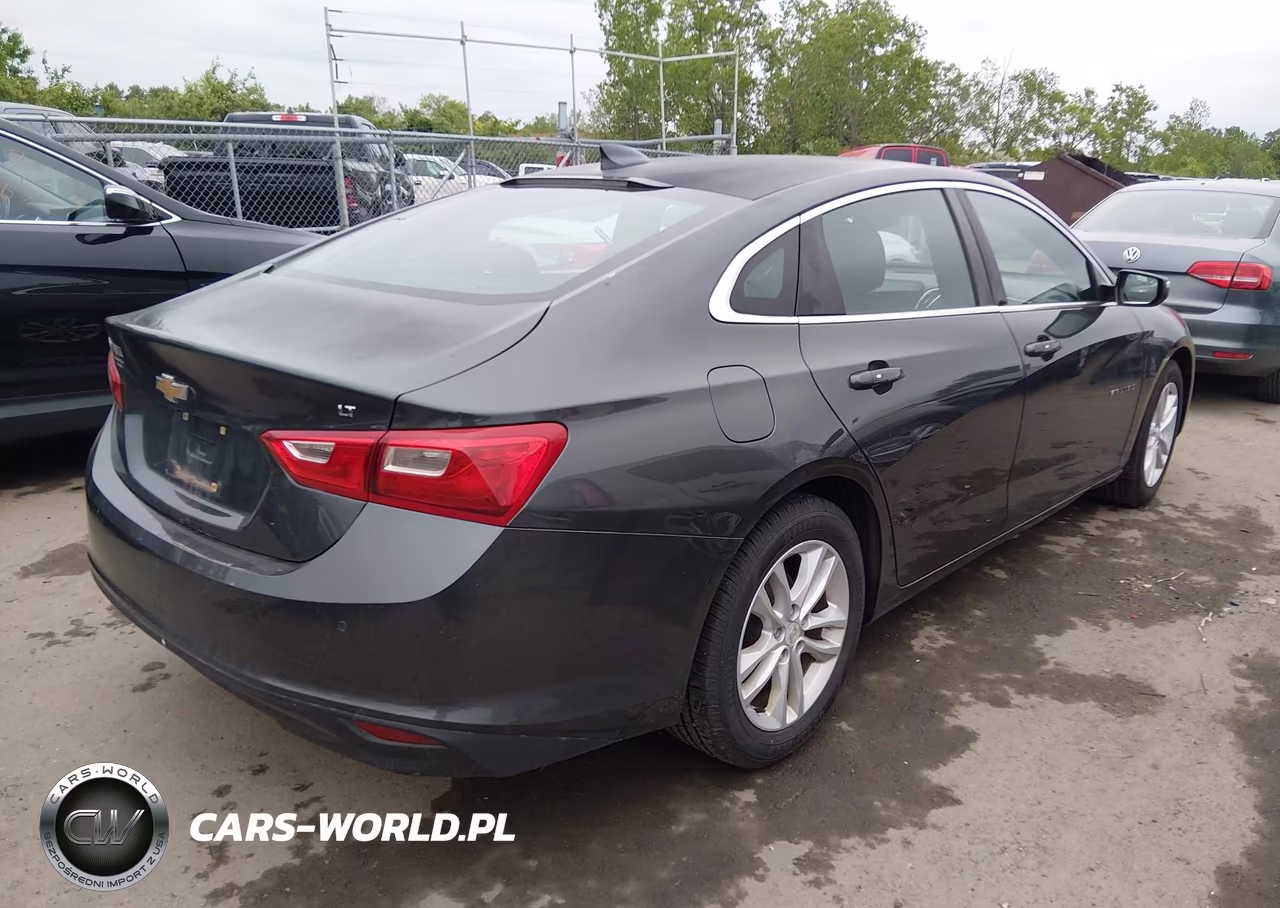 2016 Chevrolet Malibu 1Lt VIN:1G1ZE5ST3GF317333 - 4