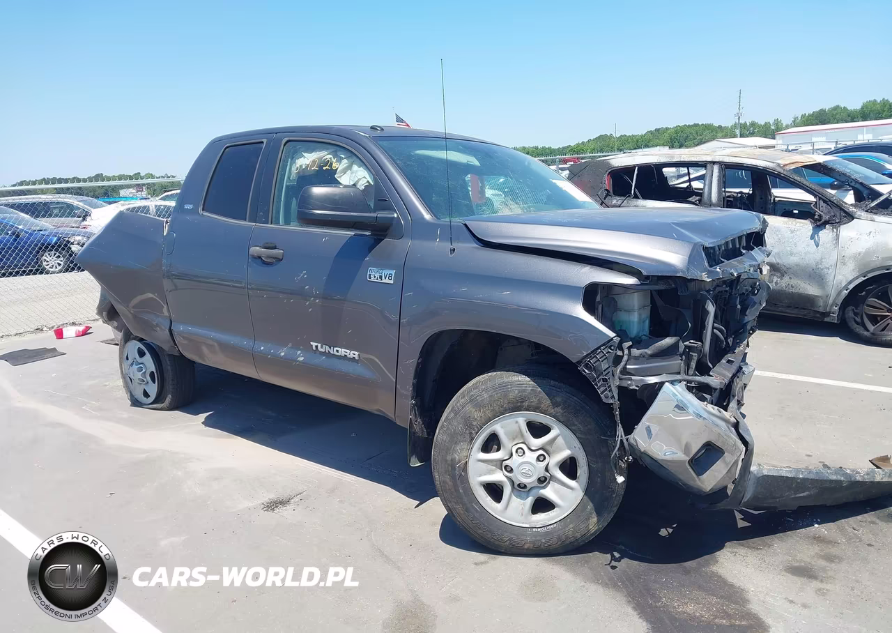2015 Toyota Tundra Sr5 5.7L V8 – zdjęcie 1 z 17