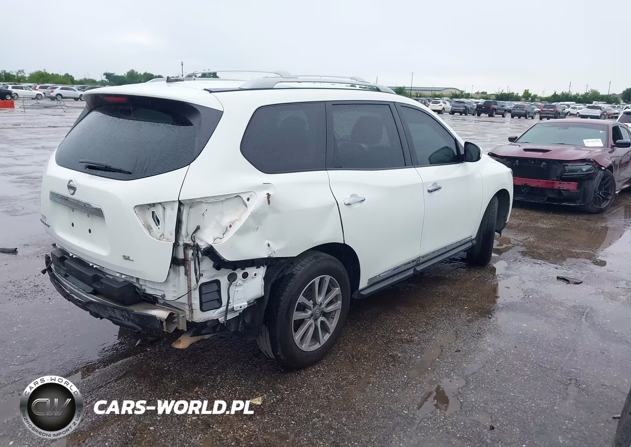 2015 Nissan Pathfinder Sl VIN:5N1AR2MN4FC685960 - 4