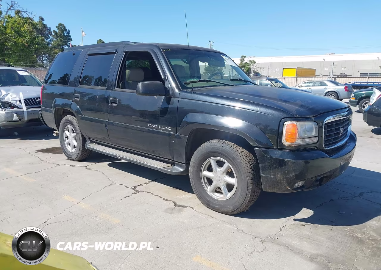 2000 Cadillac Escalade Standard