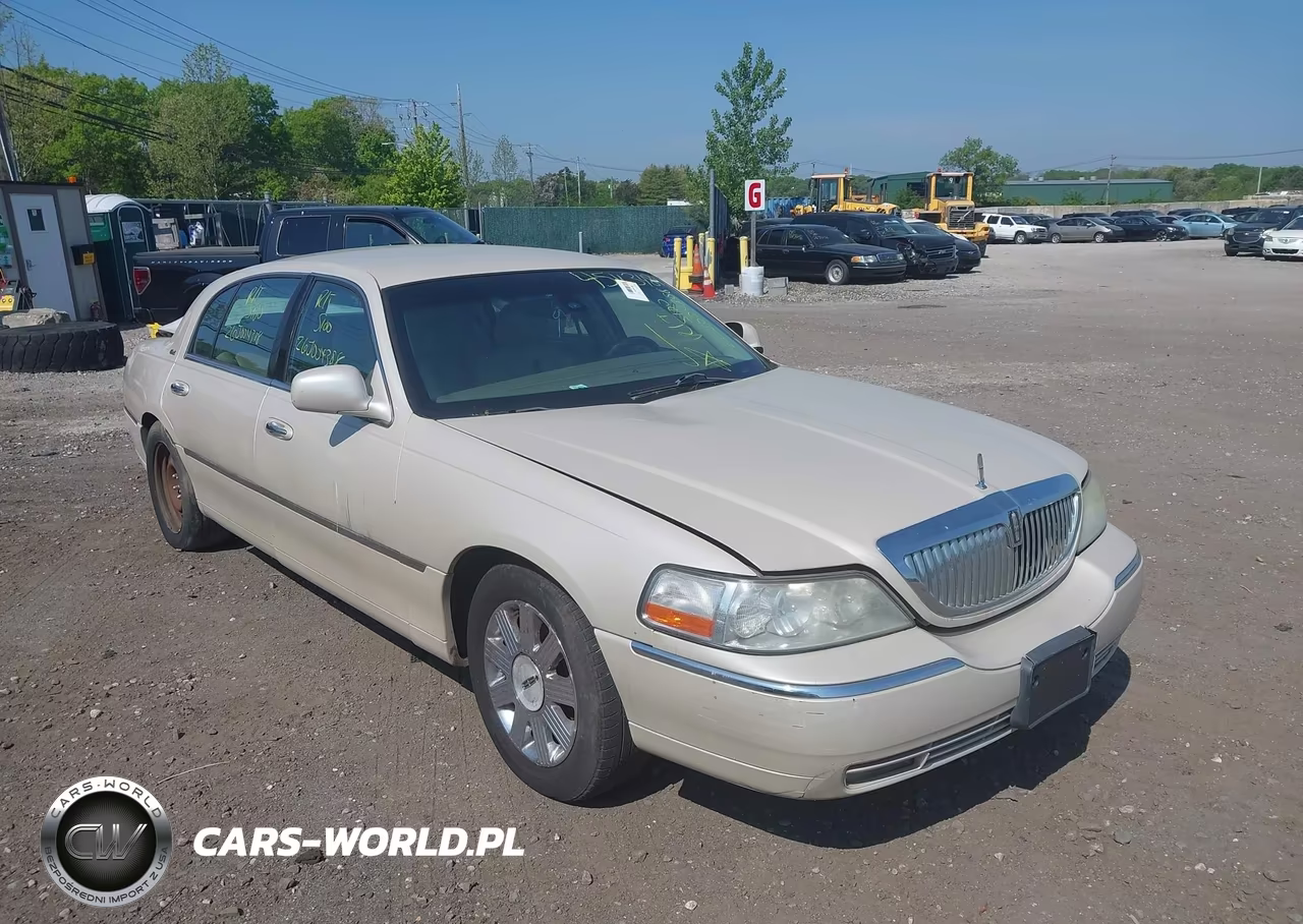 2003 Lincoln Town Car Cartier L