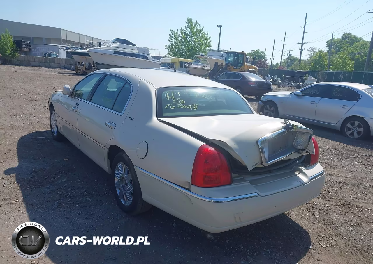 2003 Lincoln Town Car Cartier L VIN:1LNHM85W23Y626752 - 3
