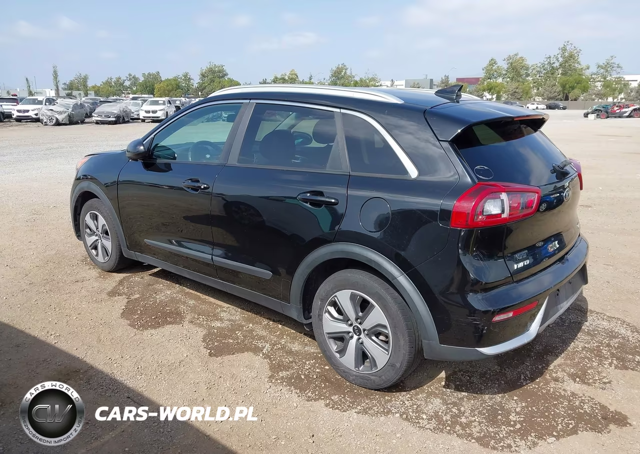 2017 Kia Niro Fe VIN:KNDCB3LC5H5055329 - 3