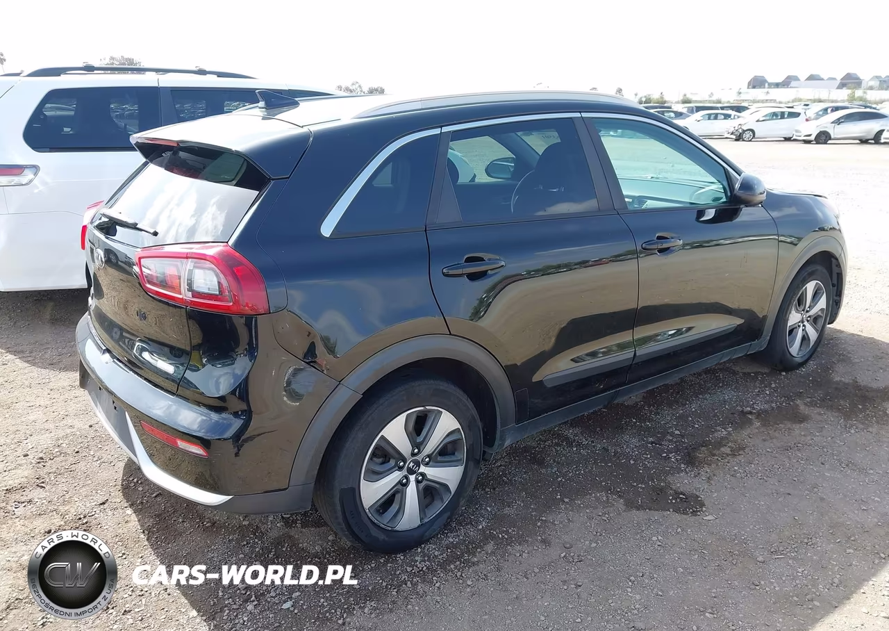 2017 Kia Niro Fe VIN:KNDCB3LC5H5055329 - 4