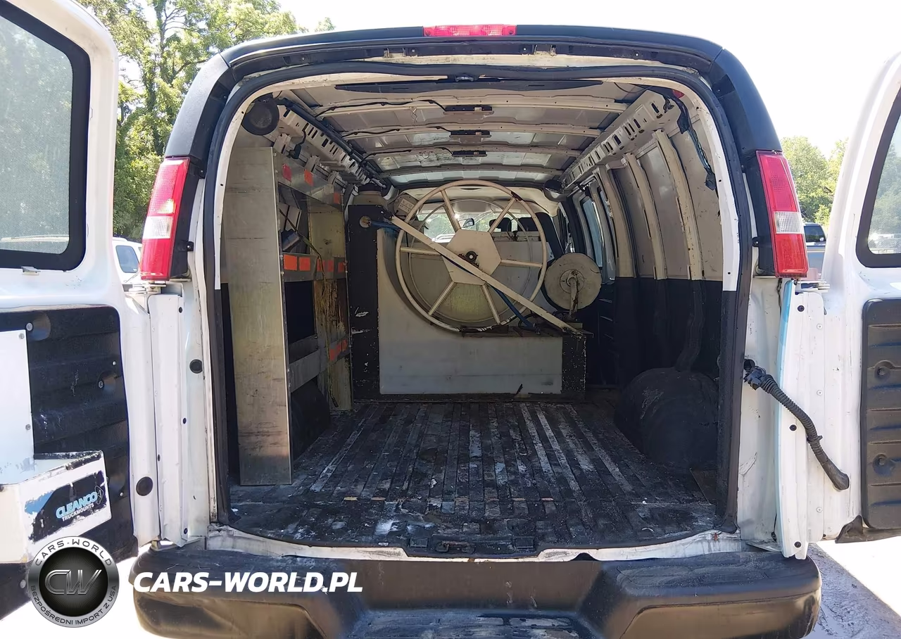 2016 Chevrolet Express 2500 Work Van VIN:1GCWGBFF4G1144281 - 17