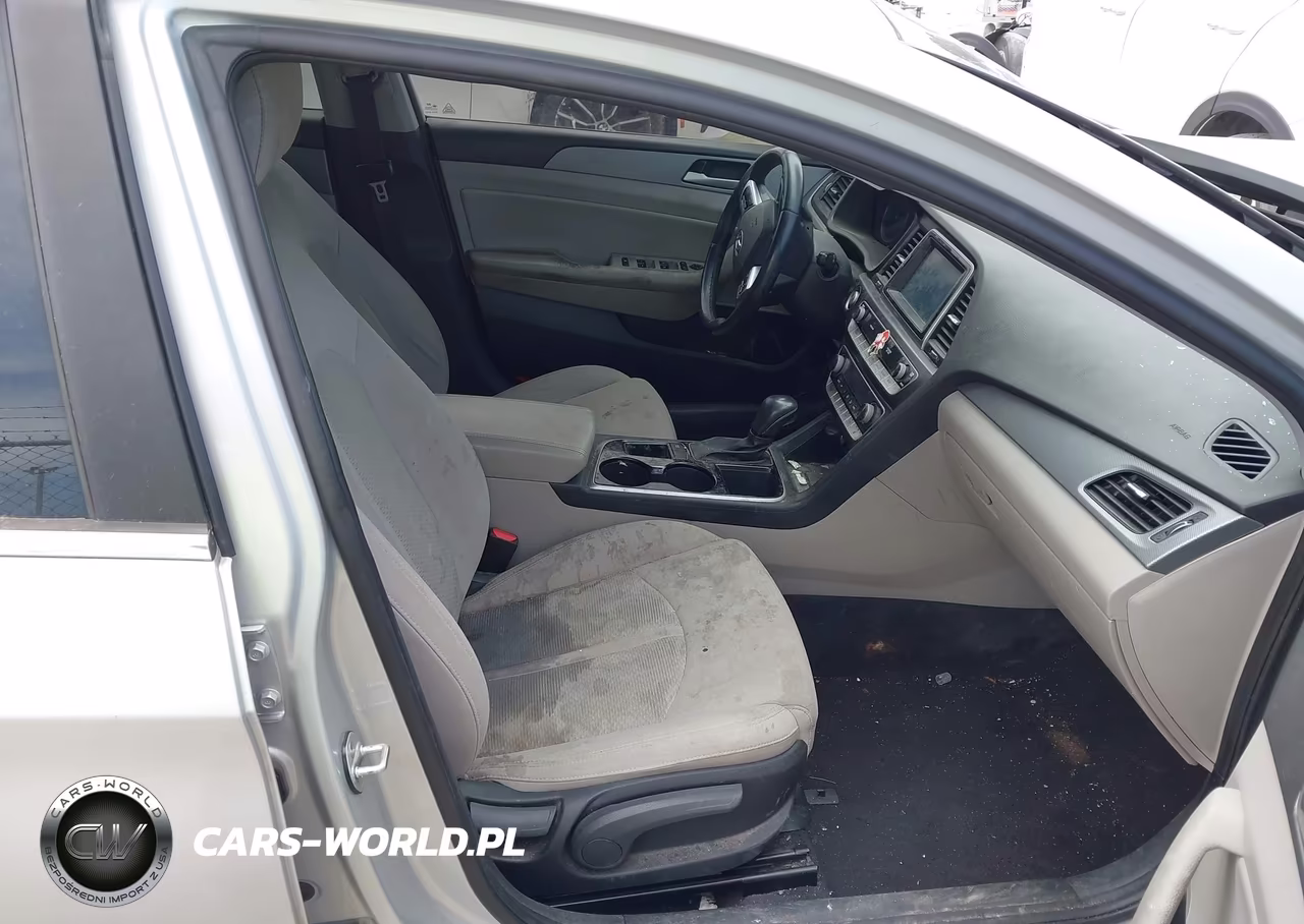 2019 Hyundai Sonata Sel VIN:5NPE34AF2KH770617 - 5