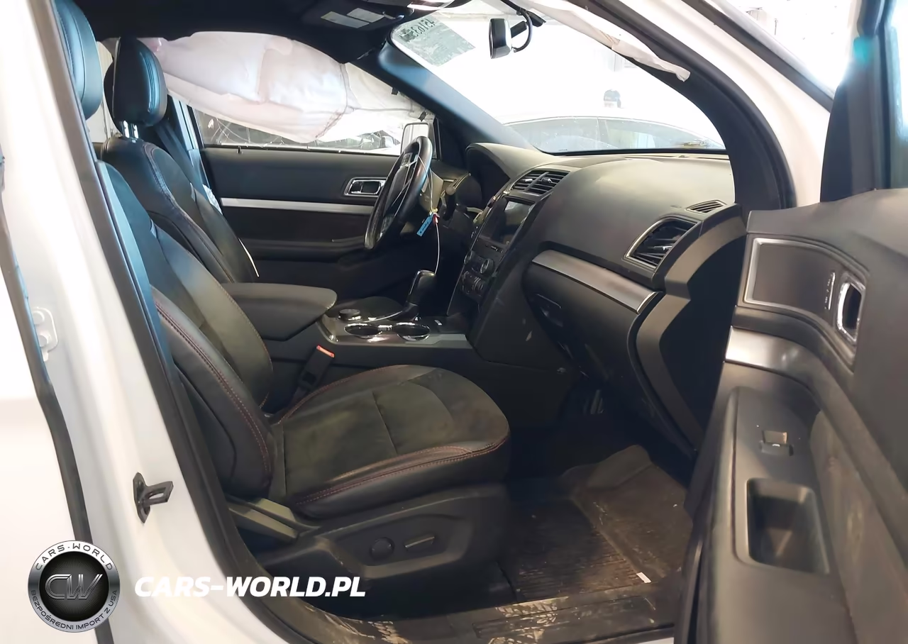 2019 Ford Explorer Xlt VIN:1FM5K8D80KGA14324 - 5