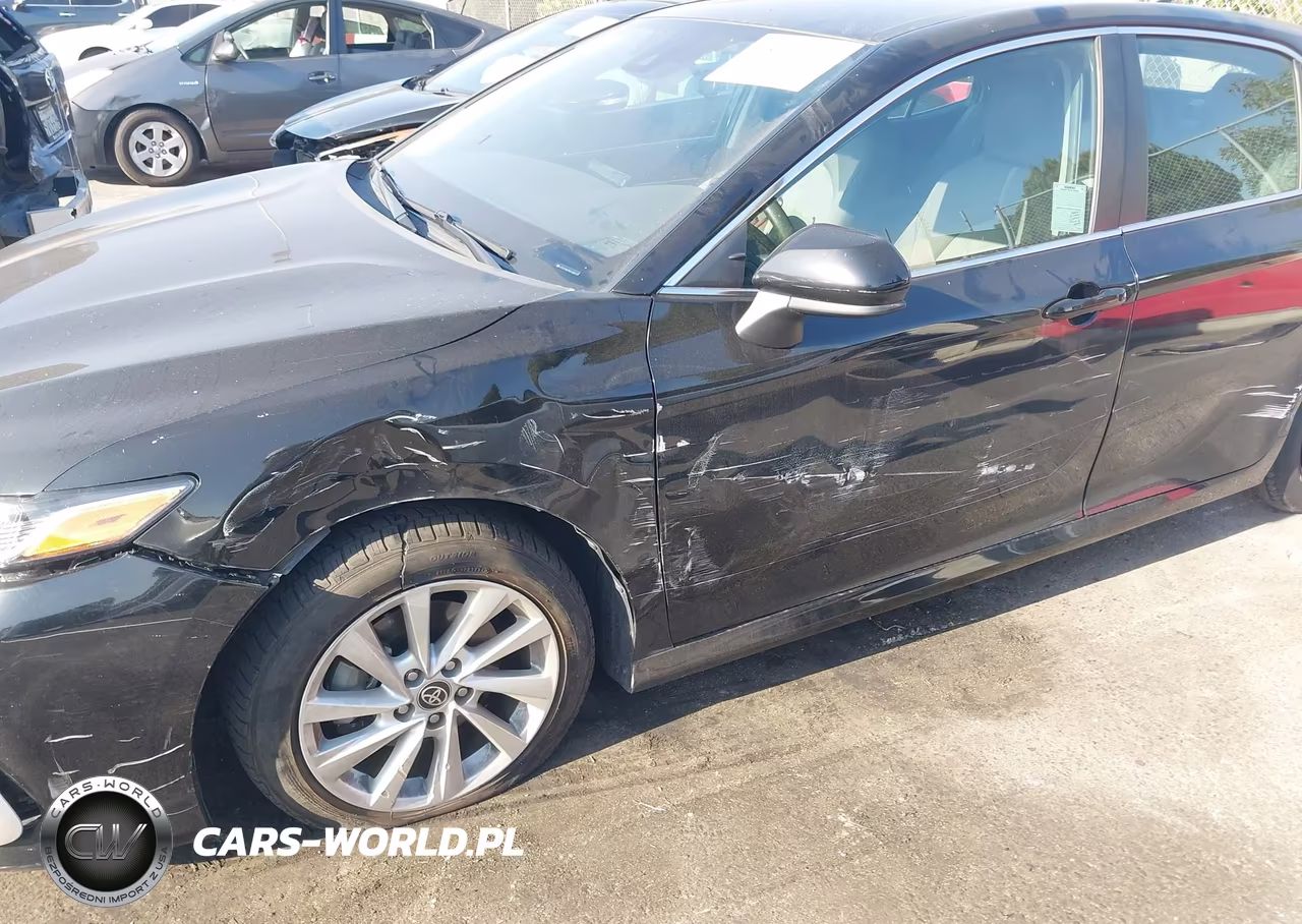 2023 Toyota Camry Le VIN:4T1C11AK3PU118011 - 18