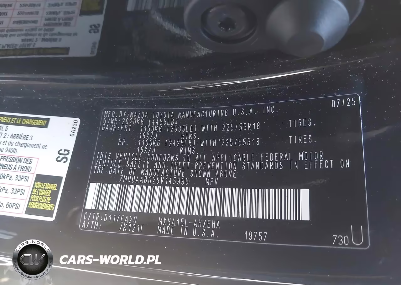 2025 Toyota Corolla Cross Xle VIN:7MUDAABG2SV145996 - 9