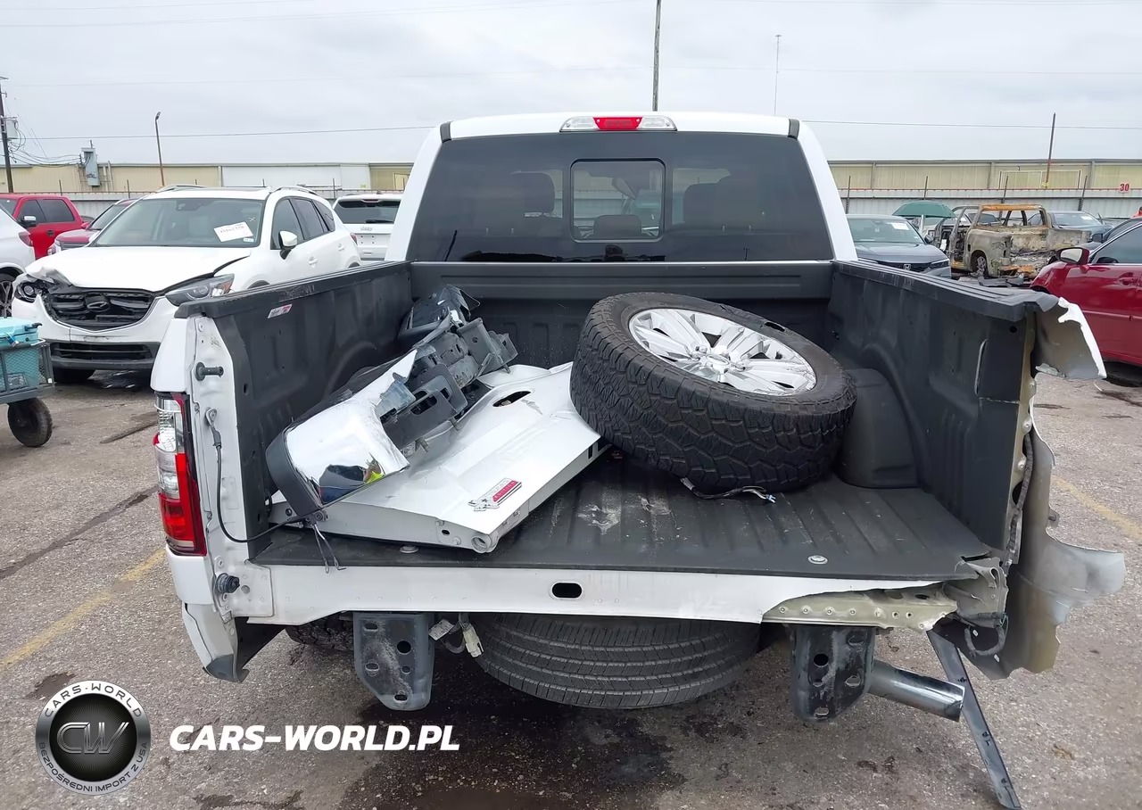 2019 Ford F-150 Xlt VIN:1FTEW1CP8KKC84133 - 17