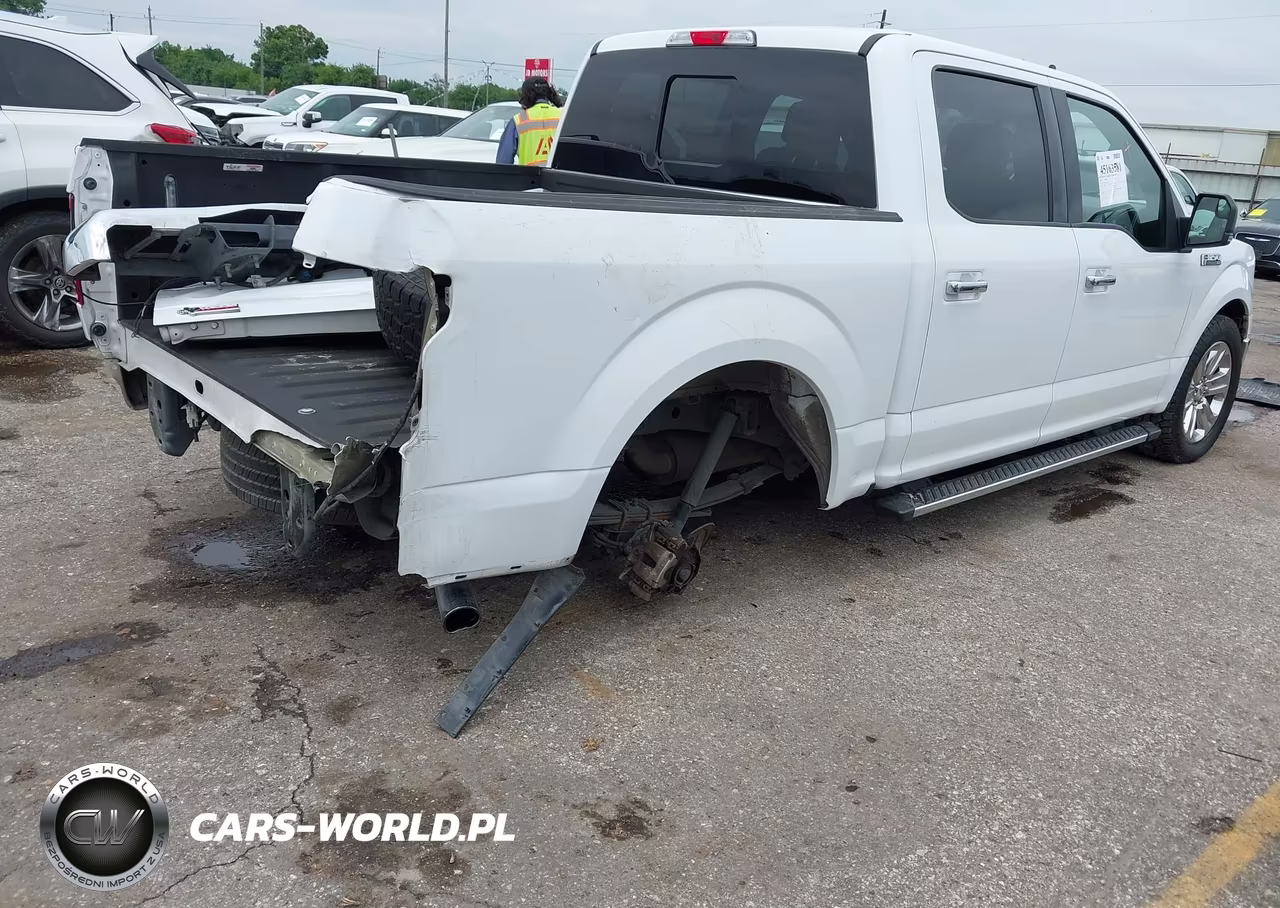 2019 Ford F-150 Xlt VIN:1FTEW1CP8KKC84133 - 4