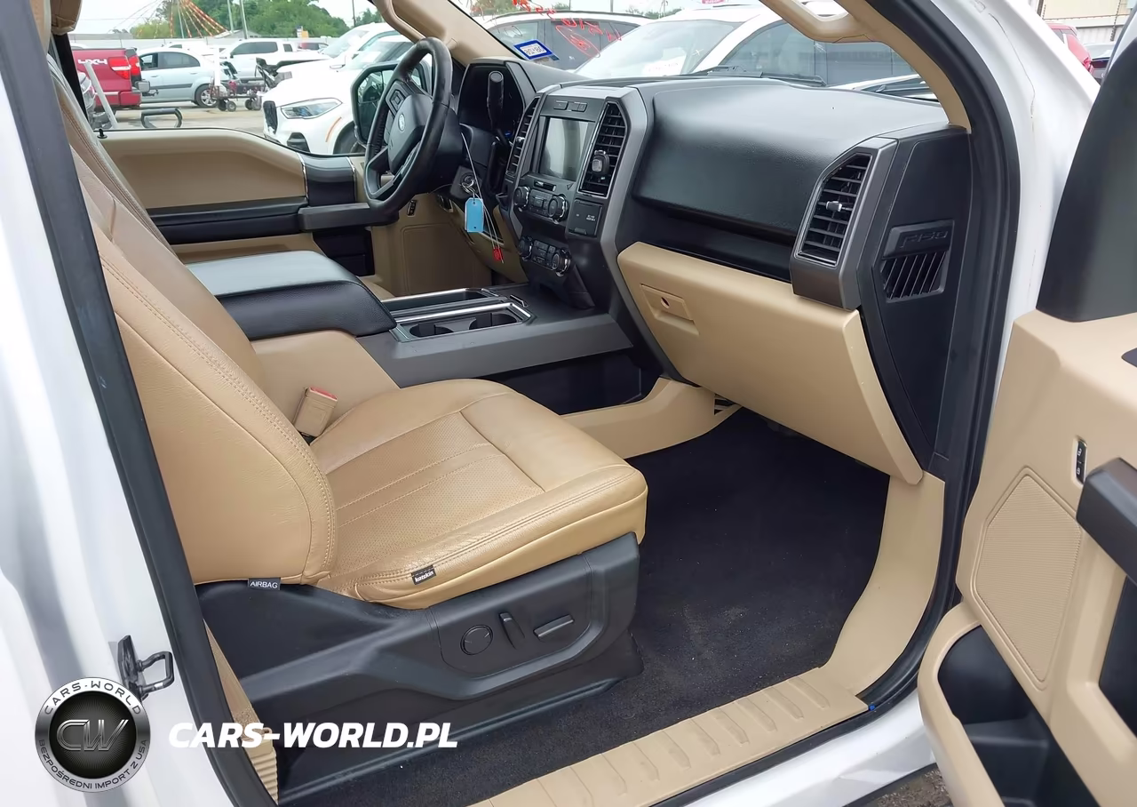 2019 Ford F-150 Xlt VIN:1FTEW1CP8KKC84133 - 5