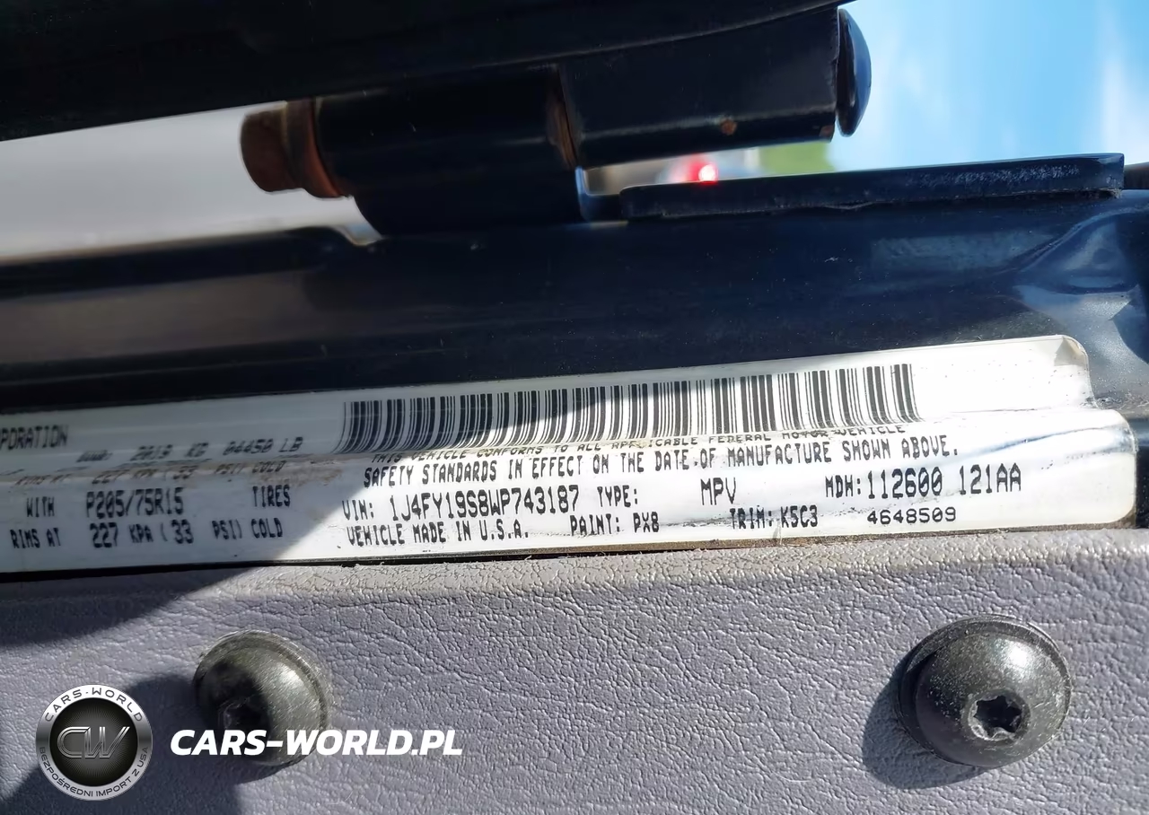 1998 Jeep Wrangler Sport VIN:1J4FY19S8WP743187 - 9