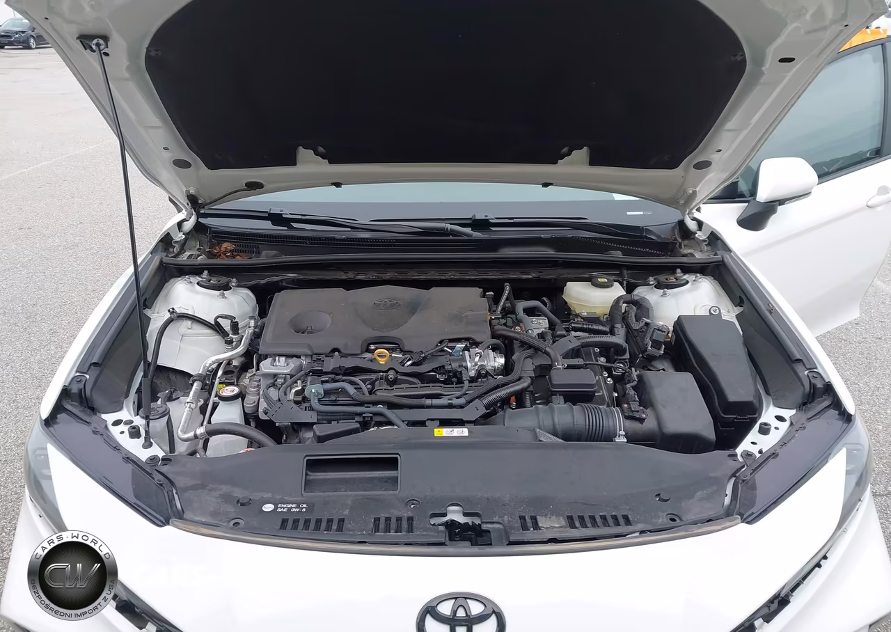 2025 Toyota Camry Le VIN:4T1DAACK9SU103958 - 10