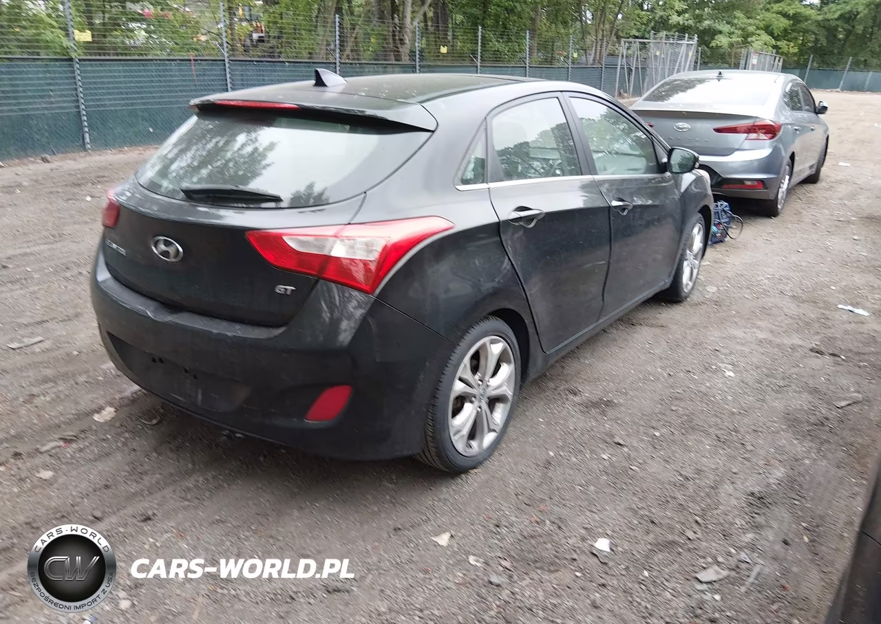 2013 Hyundai Elantra Gt VIN:KMHD35LE0DU131095 - 4