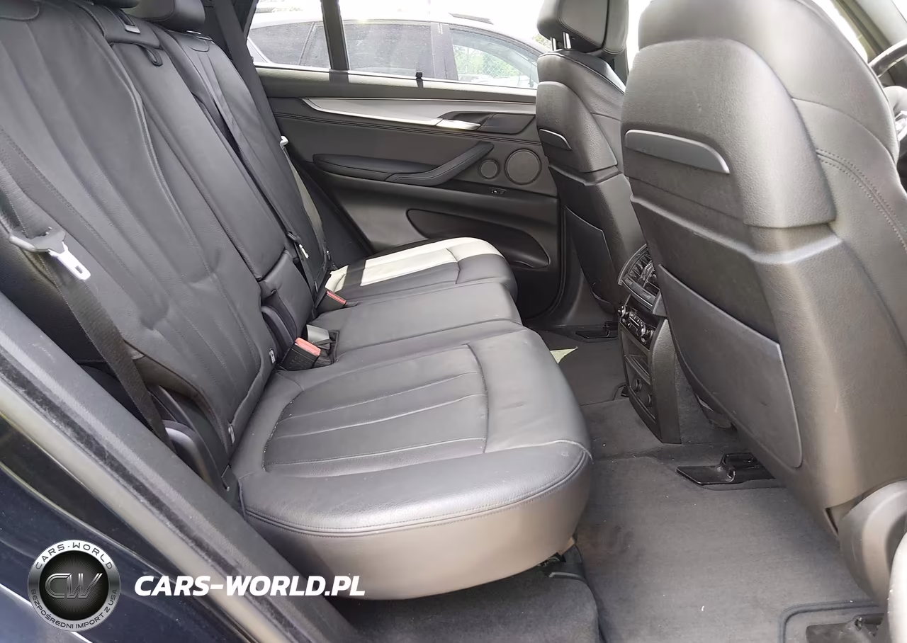 2014 BMW X5 xDrive50I VIN:5UXKR6C50E0J71572 - 8