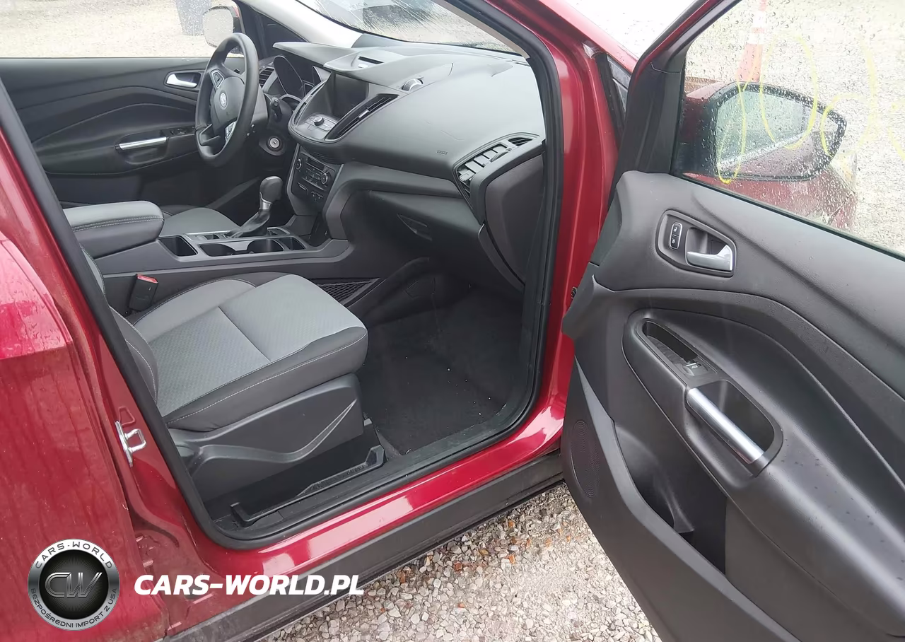 2017 Ford Escape Se VIN:1FMCU9GD1HUA19400 - 5