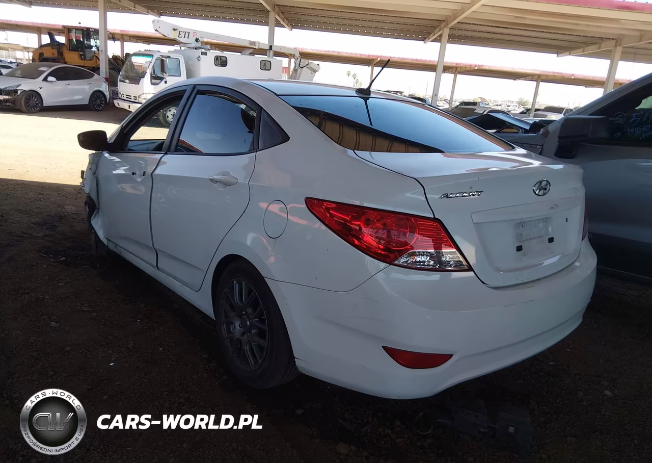 2014 Hyundai Accent Gls VIN:KMHCT4AE5EU622675 - 3