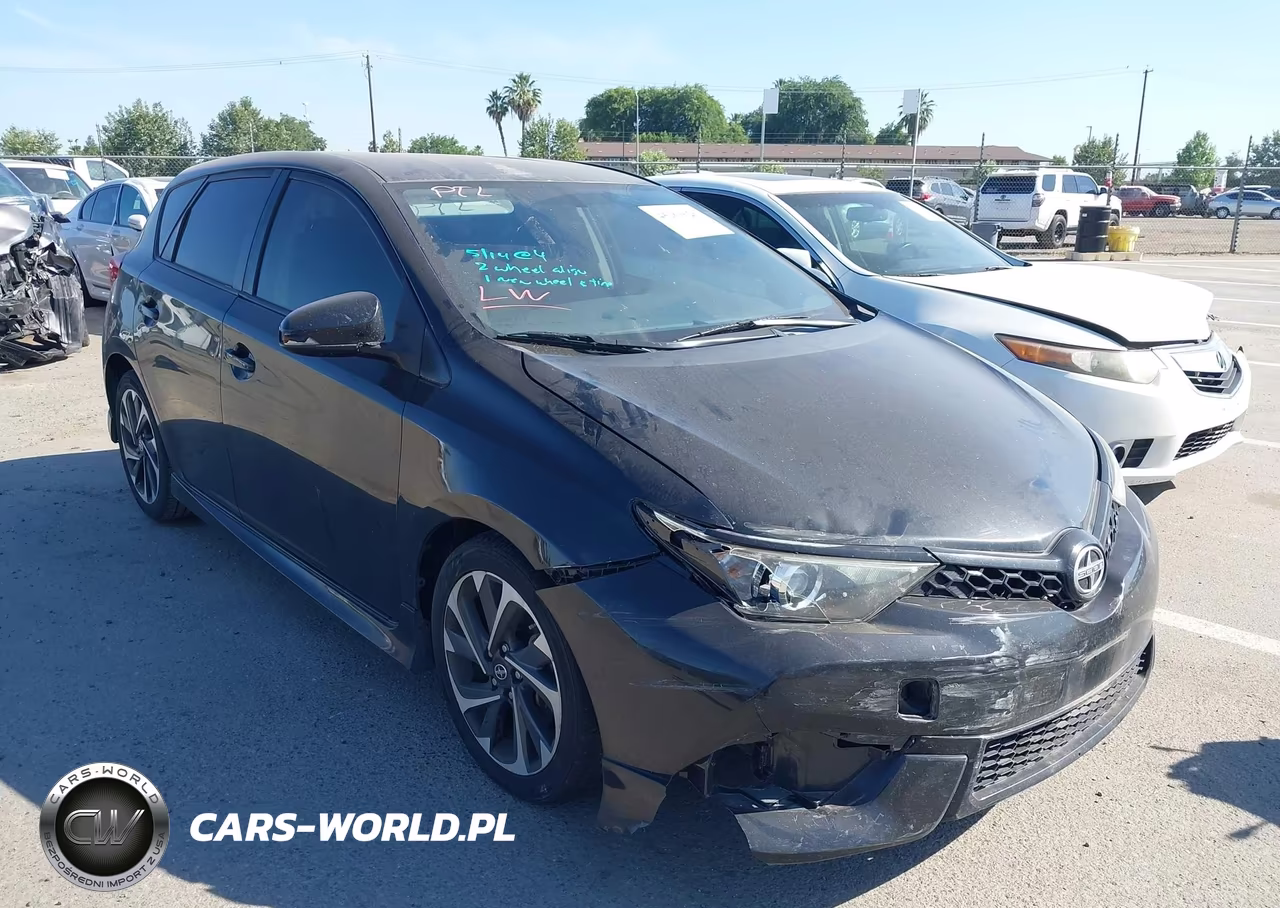 2016 Scion Im – zdjęcie 1 z 19