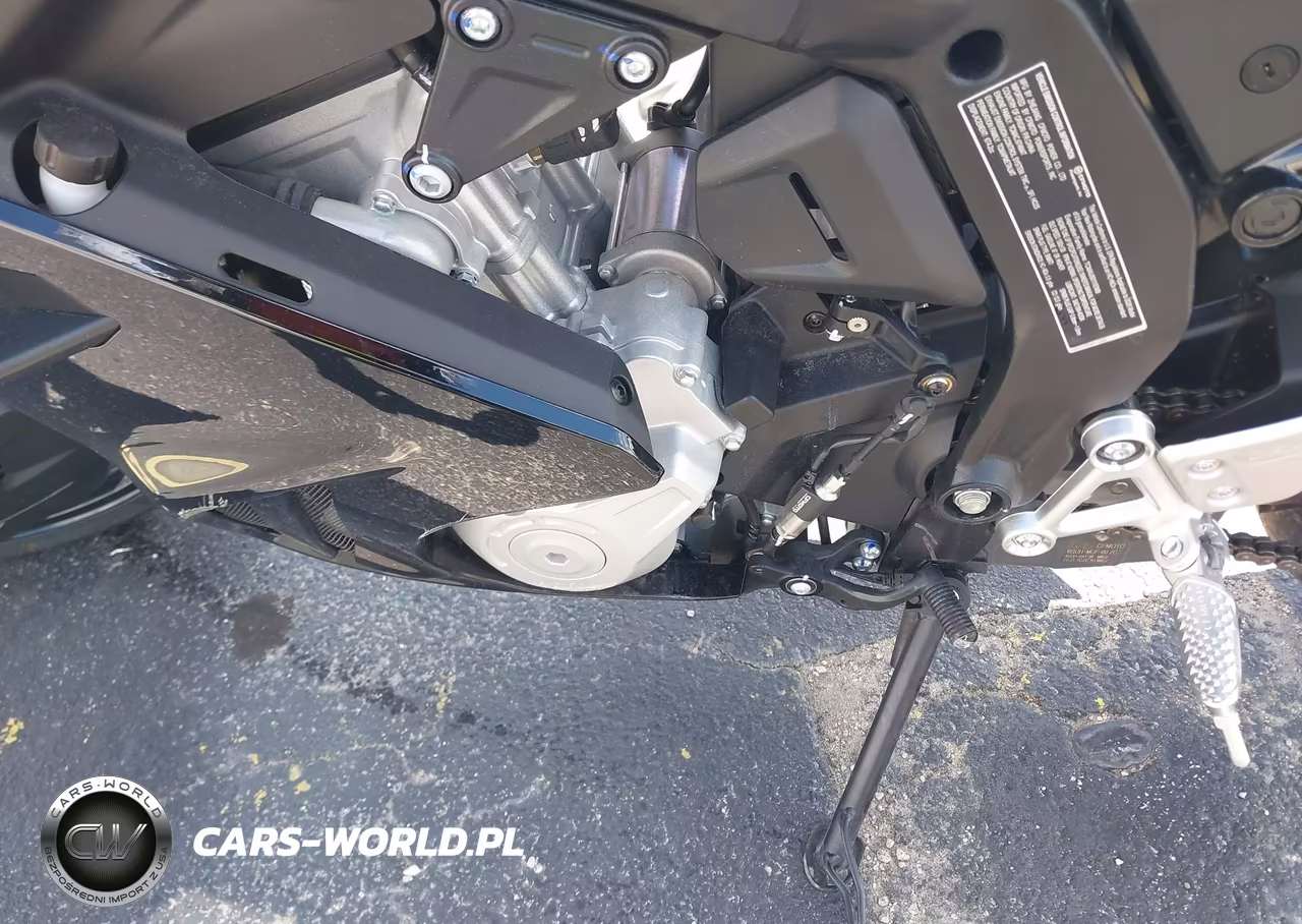 2026 Cf Moto 675Ss VIN:LCEPEVLP8T6001372 - 9