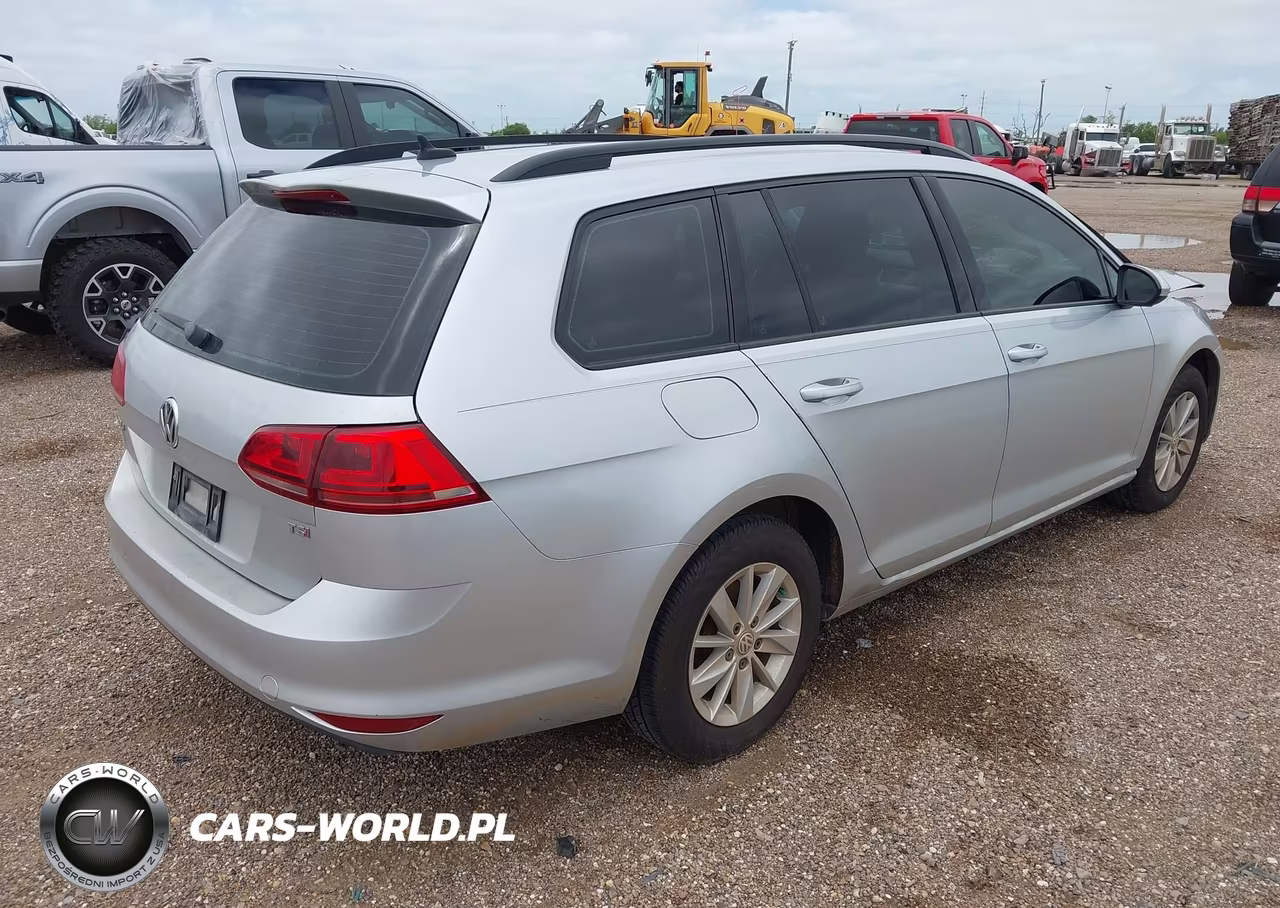2017 Volkswagen Golf Sportwagen Tsi S VIN:3VWC17AU1HM504258 - 4