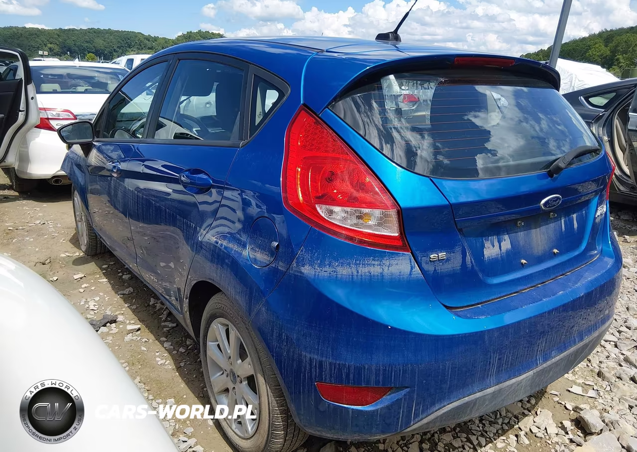 2011 Ford Fiesta Se VIN:3FADP4EJ2BM153040 - 3