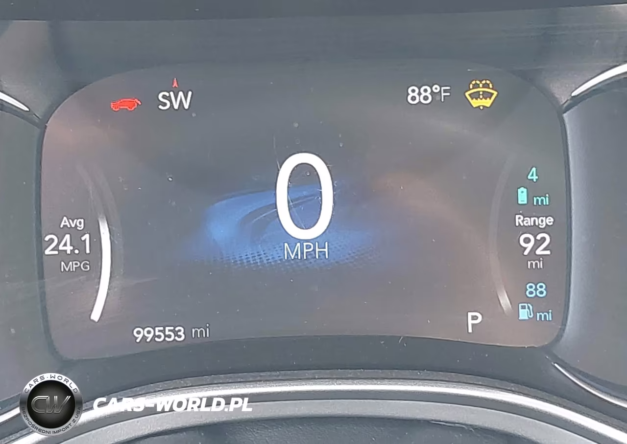 2018 Chrysler Pacifica Hybrid Touring Plus VIN:2C4RC1H73JR163612 - 17