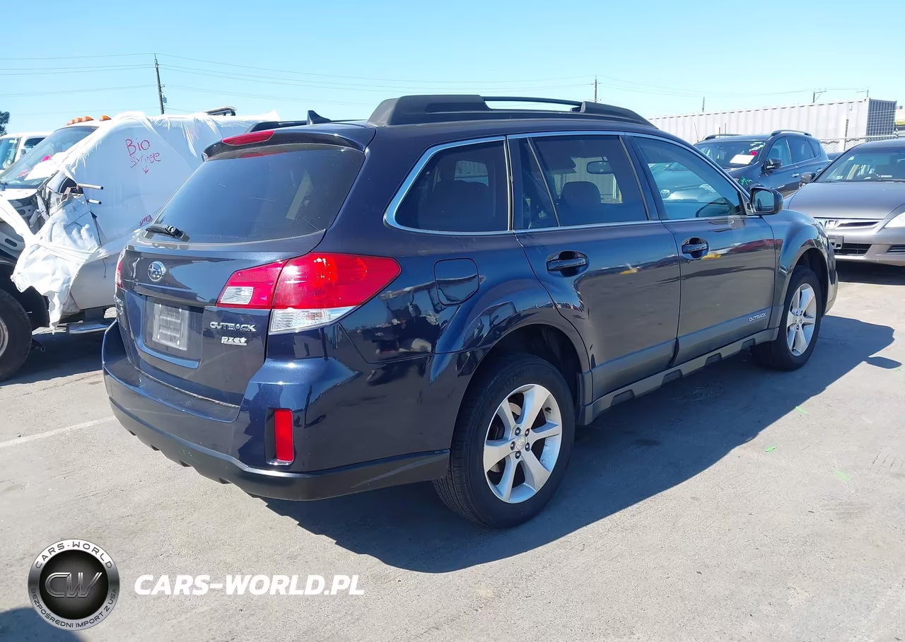 2013 Subaru Outback 2.5I Limited VIN:4S4BRBKC2D3323614 - 4