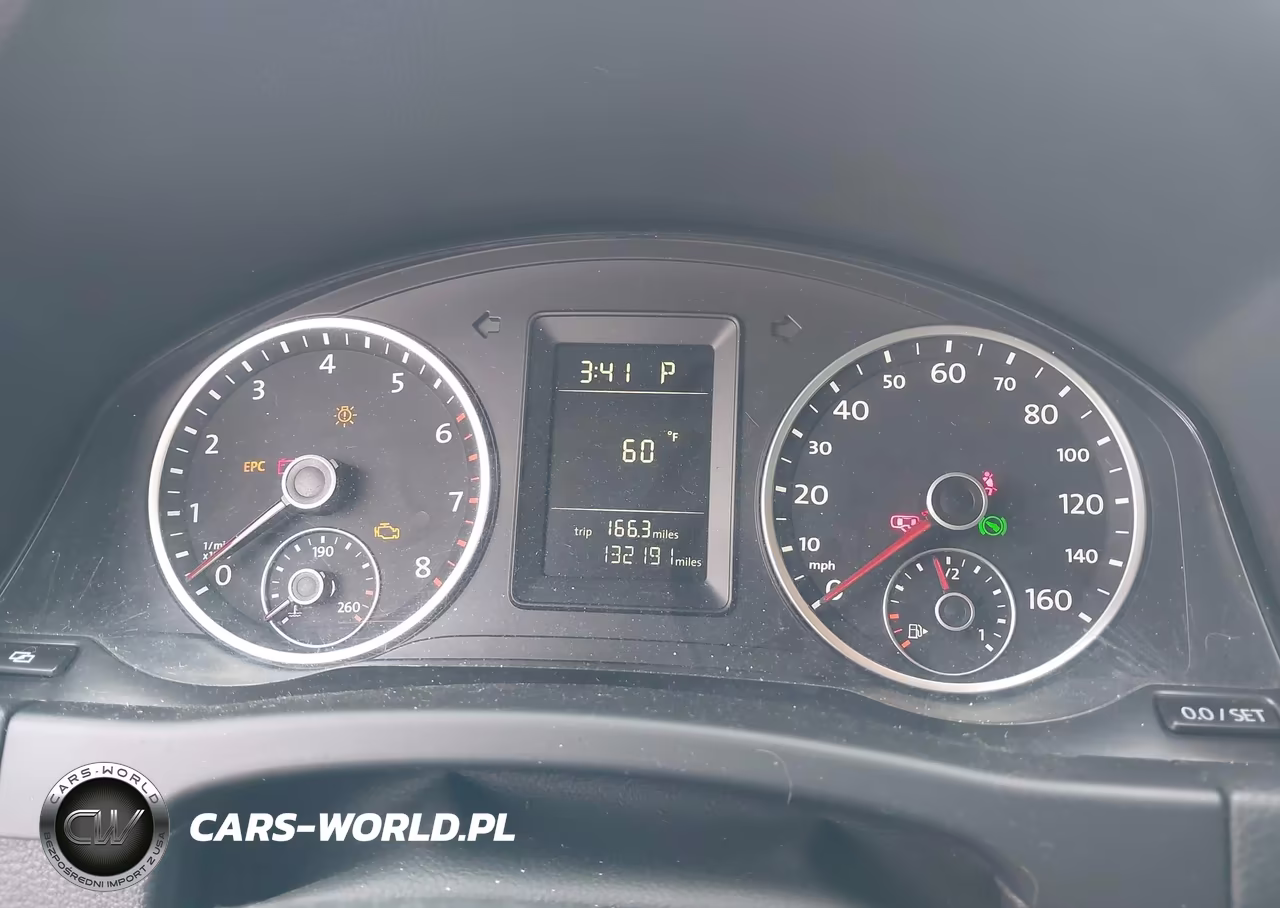 2010 Volkswagen Tiguan S VIN:WVGAV7AX7AW532625 - 7
