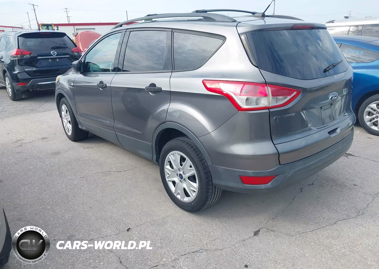 2013 Ford Escape S VIN:1FMCU0F70DUD87990 - 3