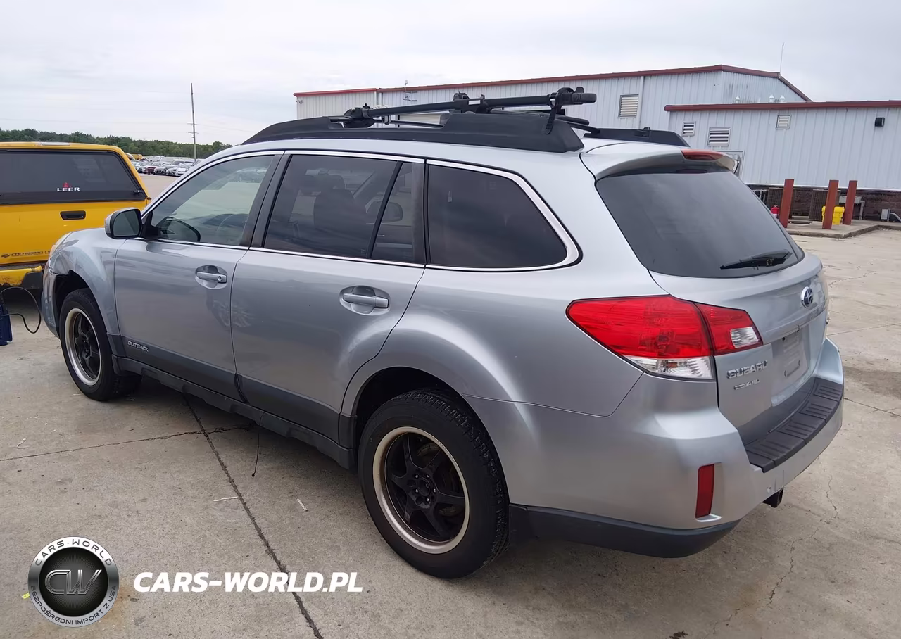 2013 Subaru Outback 2.5I Premium VIN:4S4BRCBC1D3205818 - 3
