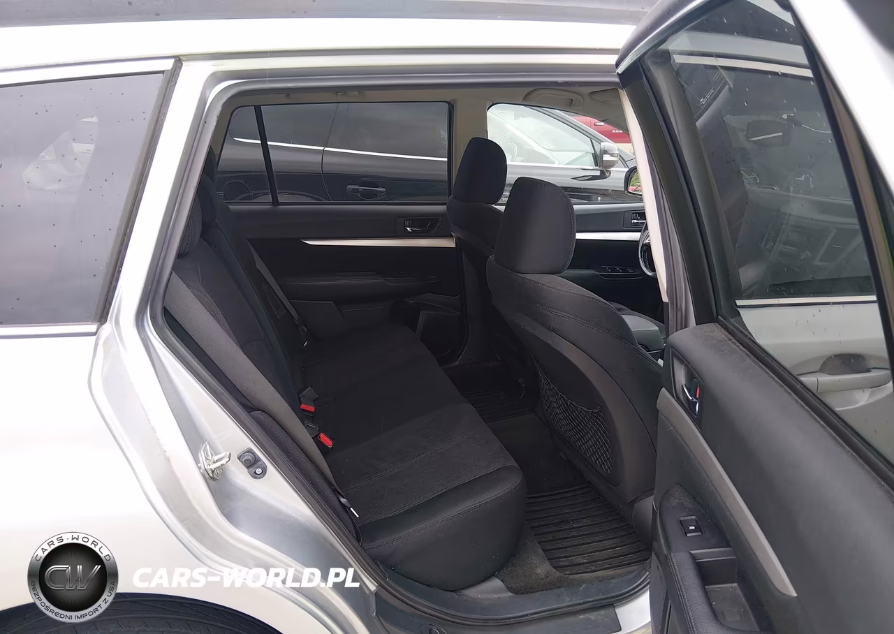 2013 Subaru Outback 2.5I Premium VIN:4S4BRCBC1D3205818 - 8
