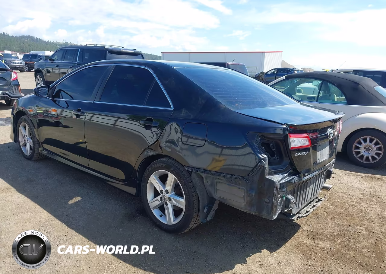 2014 Toyota Camry Se VIN:4T1BF1FK8EU320197 - 3