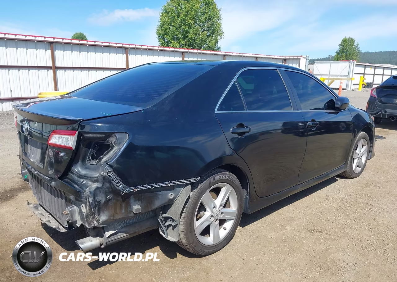 2014 Toyota Camry Se VIN:4T1BF1FK8EU320197 - 4
