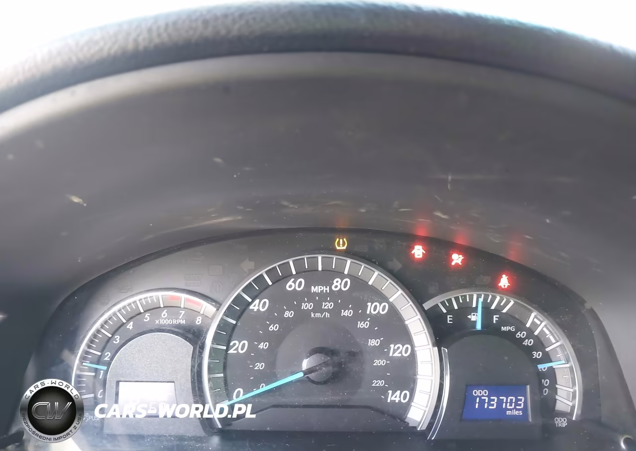 2014 Toyota Camry Se VIN:4T1BF1FK8EU320197 - 7