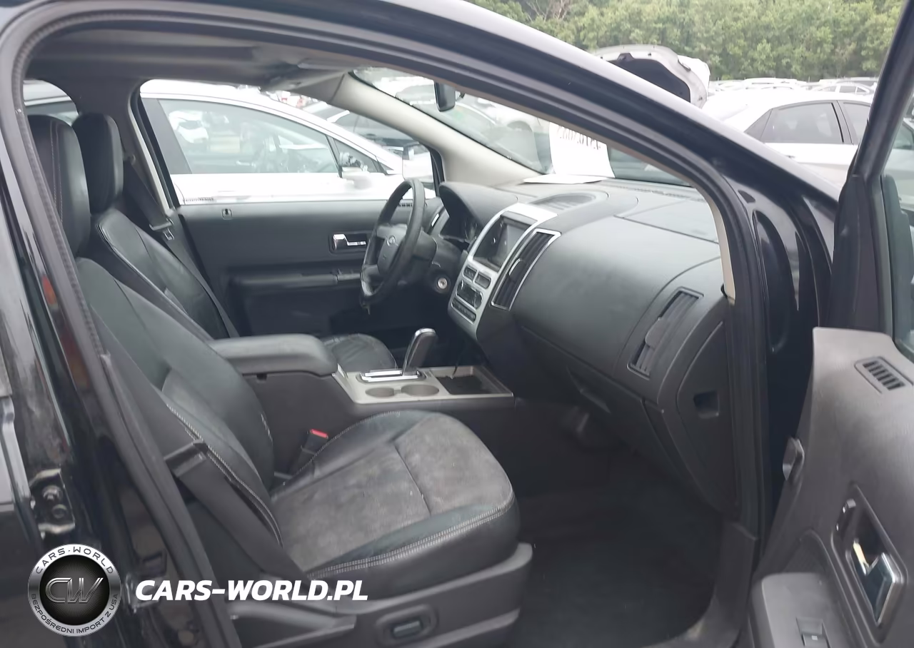2010 Ford Edge Sport VIN:2FMDK3AC4ABA51776 - 5