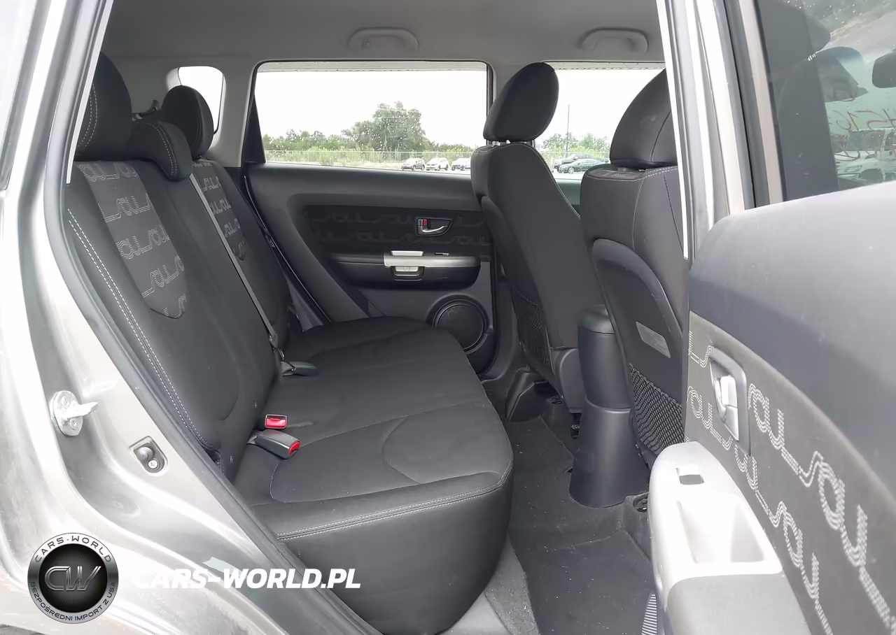 2012 Kia Soul + VIN:KNDJT2A63C7400625 - 8