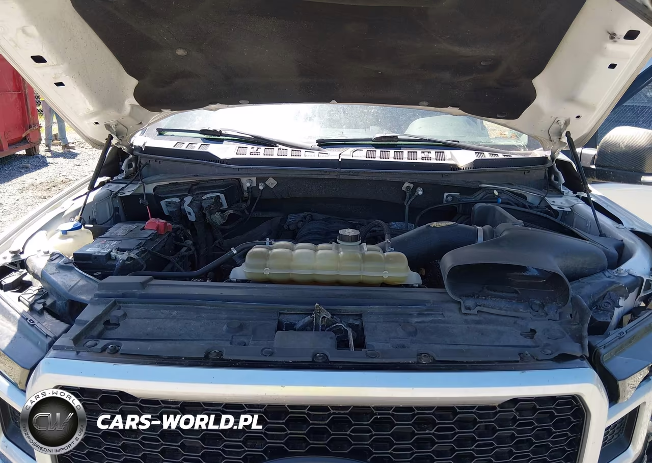 2020 Ford F-150 Xlt VIN:1FTFX1E53LFA92884 - 10